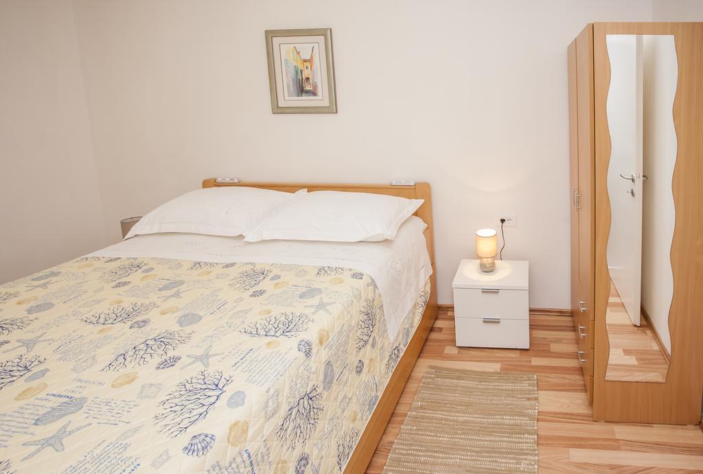 Apartman Daria Apartment Сплит Екстериор снимка